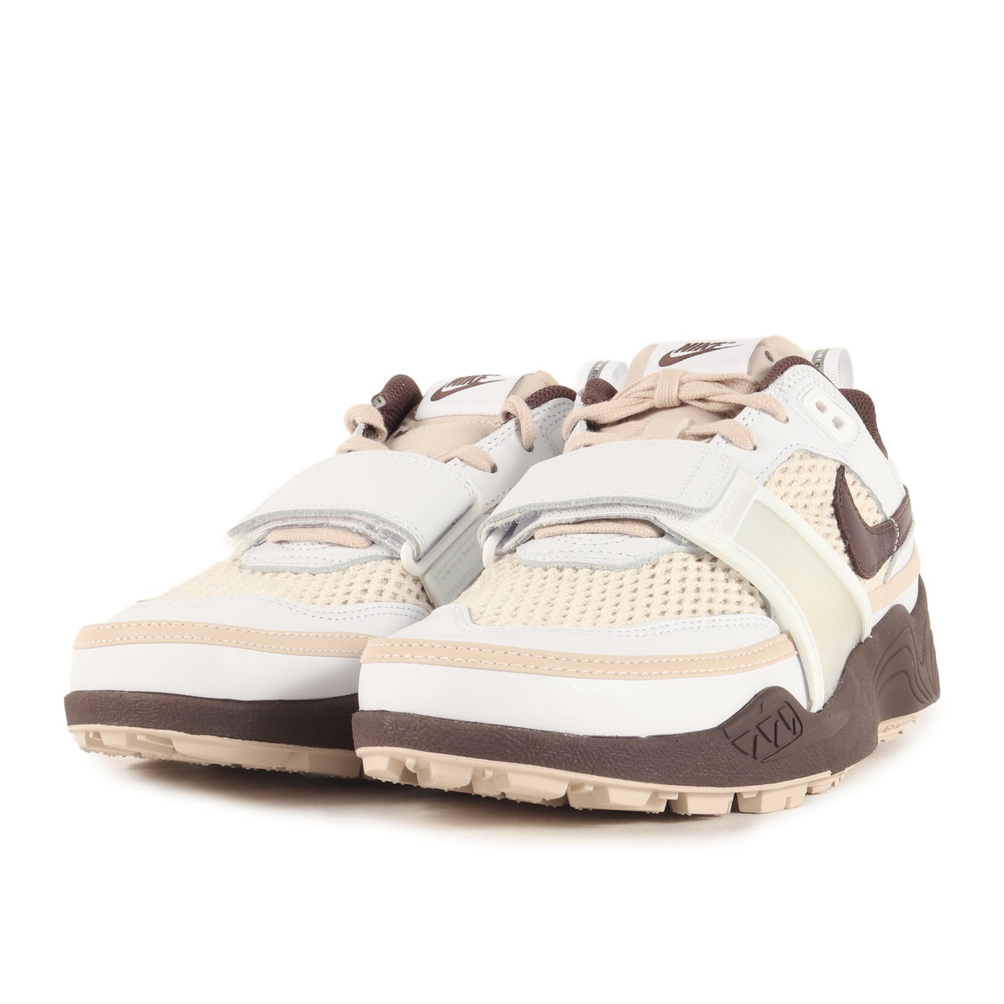 ×Travis Scott ZOOM FIELD JAXX WHITE & LIGHT CHOCOLATE (HQ3073-100)