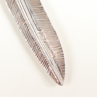 金メタル付き 風切りフェザー(Large Kazekiri Feather with K18 Left)