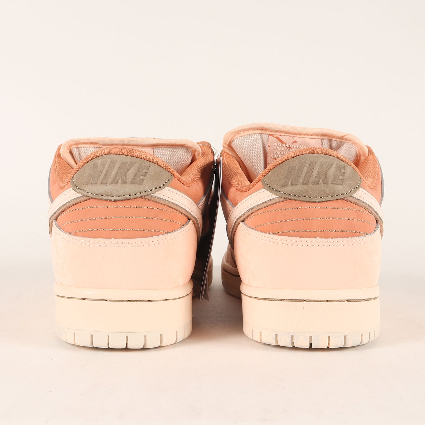 SB DUNK LOW PRO PRM TROCADERO GARDENS (FV5926-200)