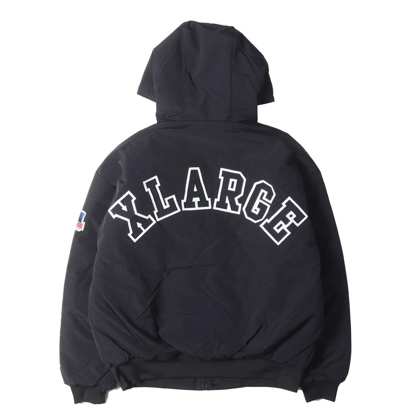 23AW アーチロゴ 裏地キルティング ナイロン ジャケット(NYLON PUFFER JACKET)