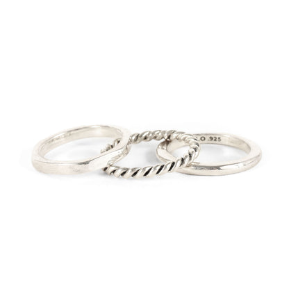トリプル ウィズ クッションリング(Triple with Cushion Ring)