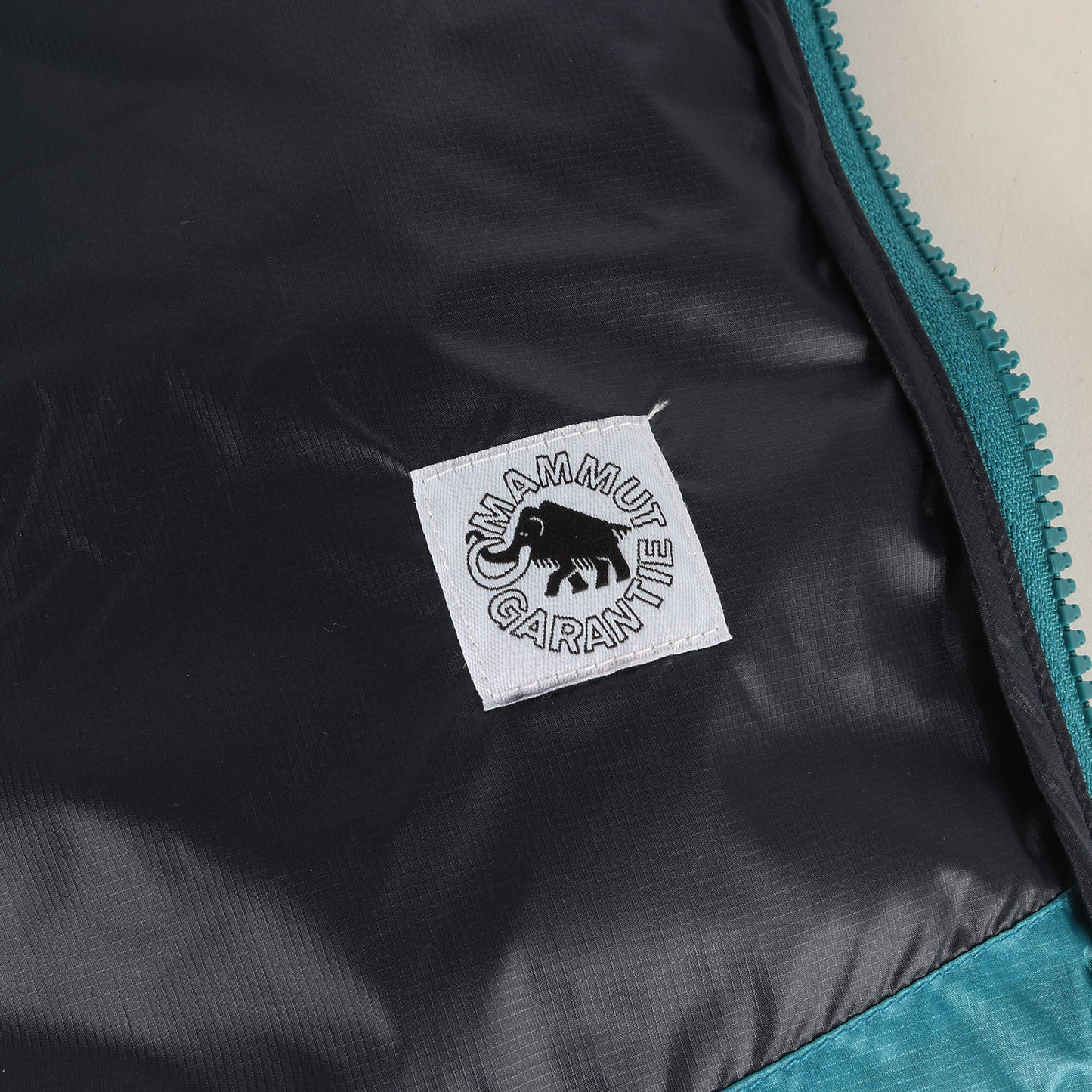 [現行モデル] グラビティ インサレーション フーデッド ダウンジャケット (Gravity IN Hooded Jacket)