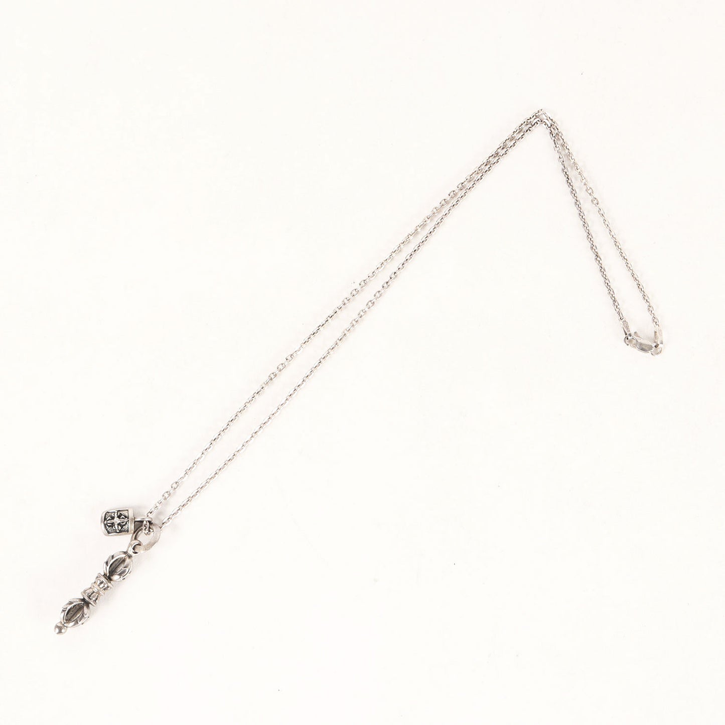 ダイヤモンドチャーム付き ヴァジュラ ネックレス