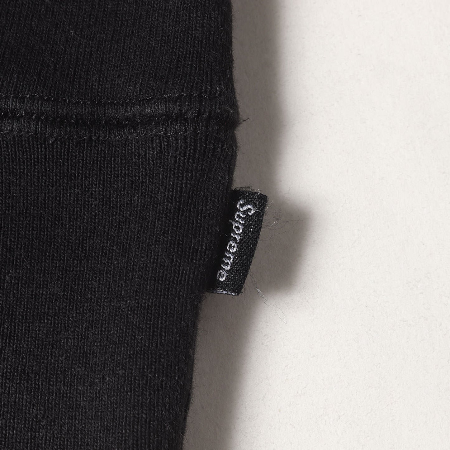 Sロゴ スウェットパーカー(S Logo Hooded Sweatshirt)