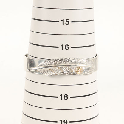 ローズ金メタルLフェザー付き 平打ちバングル