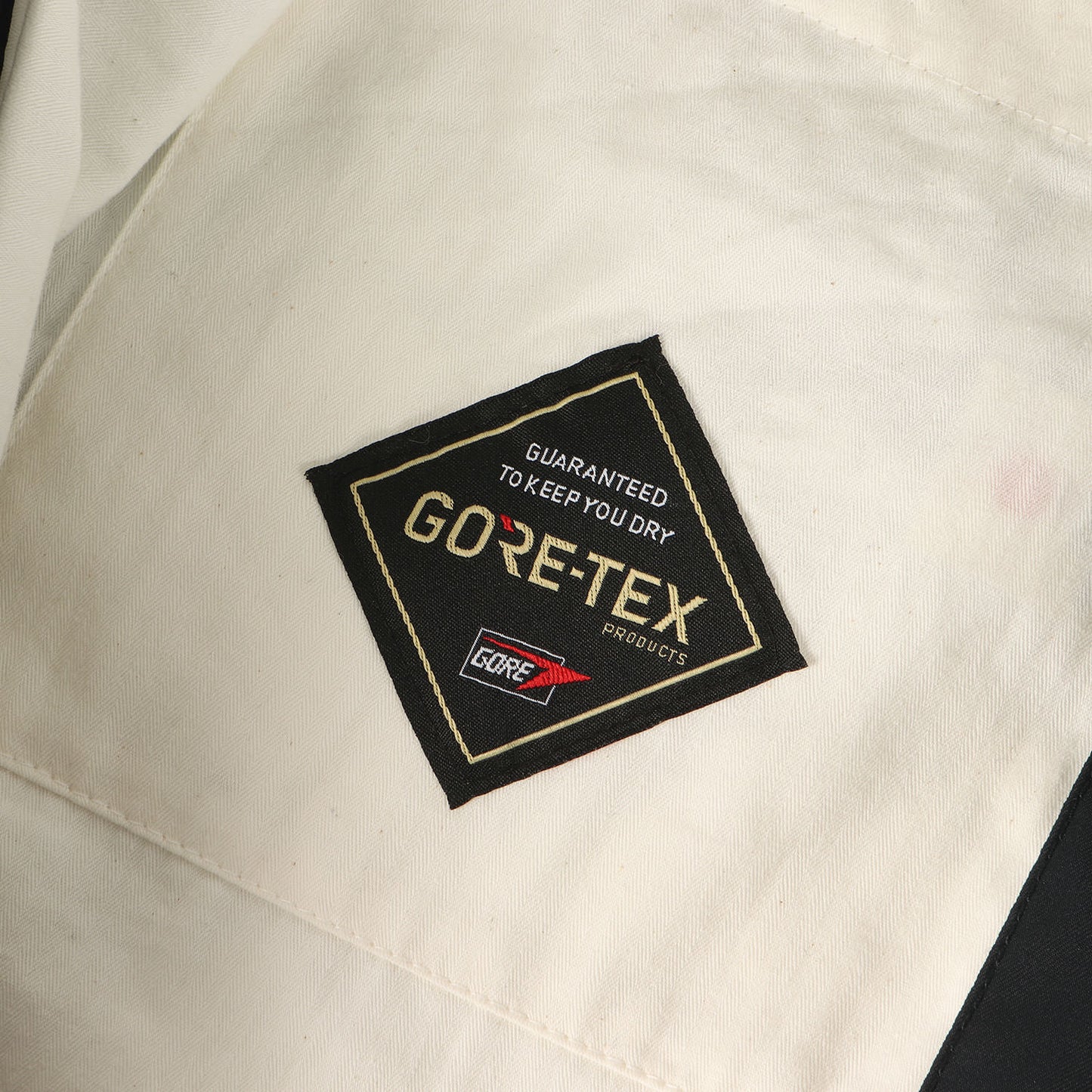ゴアテックス コーチジャケット(GORE-TEX Coach Jacket)