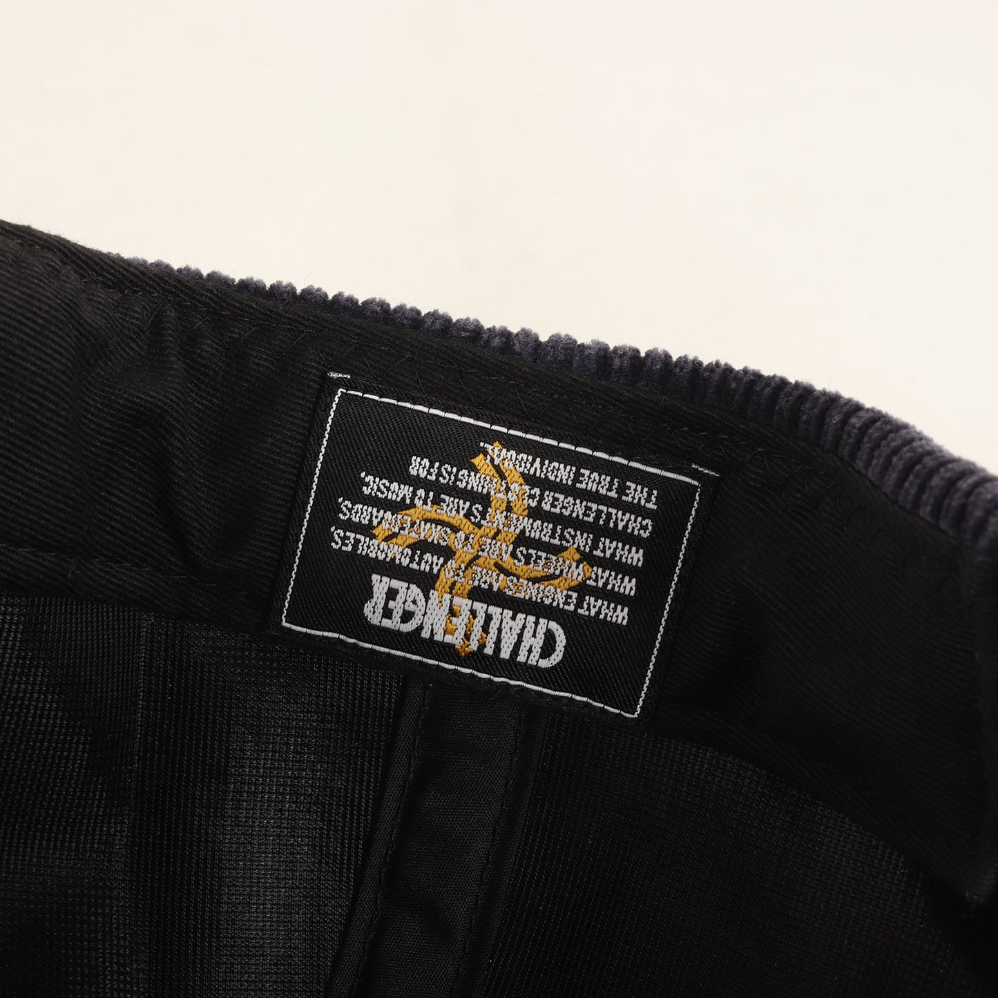 オーバルロゴ刺繍 コーデュロイ 5パネルキャップ(CORDUROY CAP)