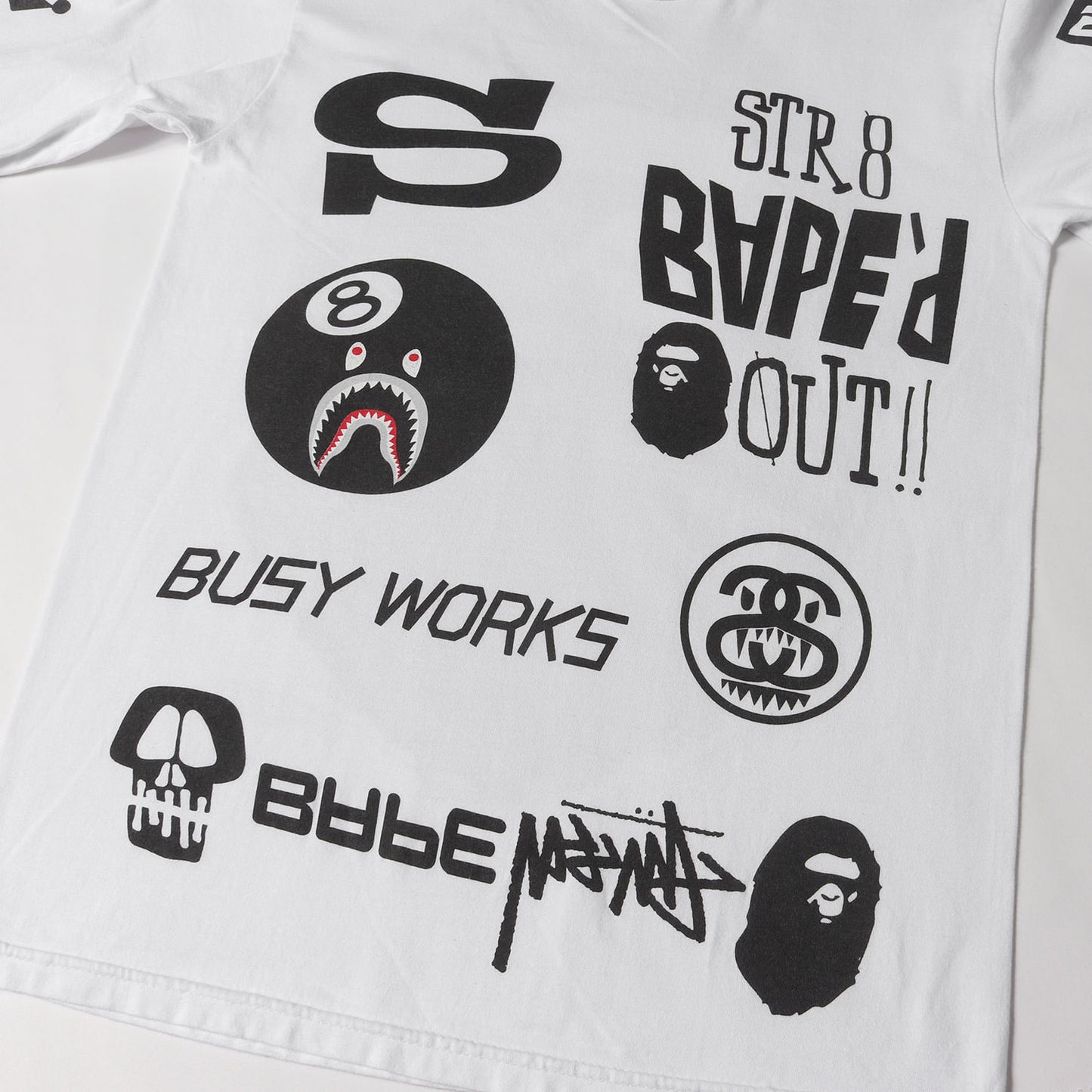 ×A BATHING APE マルチグラフィック ロングスリーブ Tシャツ