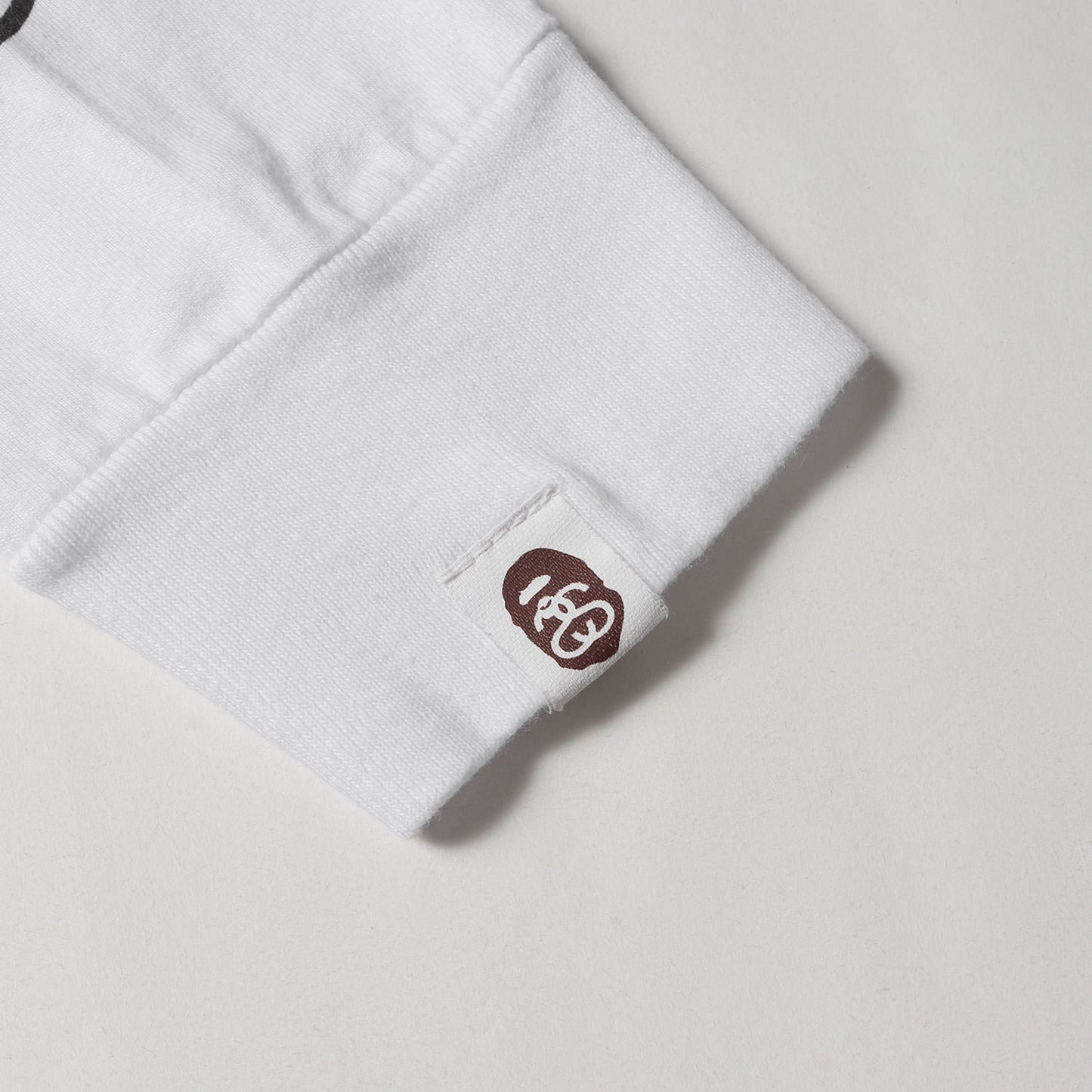 ×A BATHING APE マルチグラフィック ロングスリーブ Tシャツ