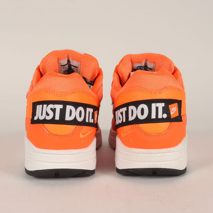 WMNS AIR MAX 1 LX JUST DO IT (917691-800)