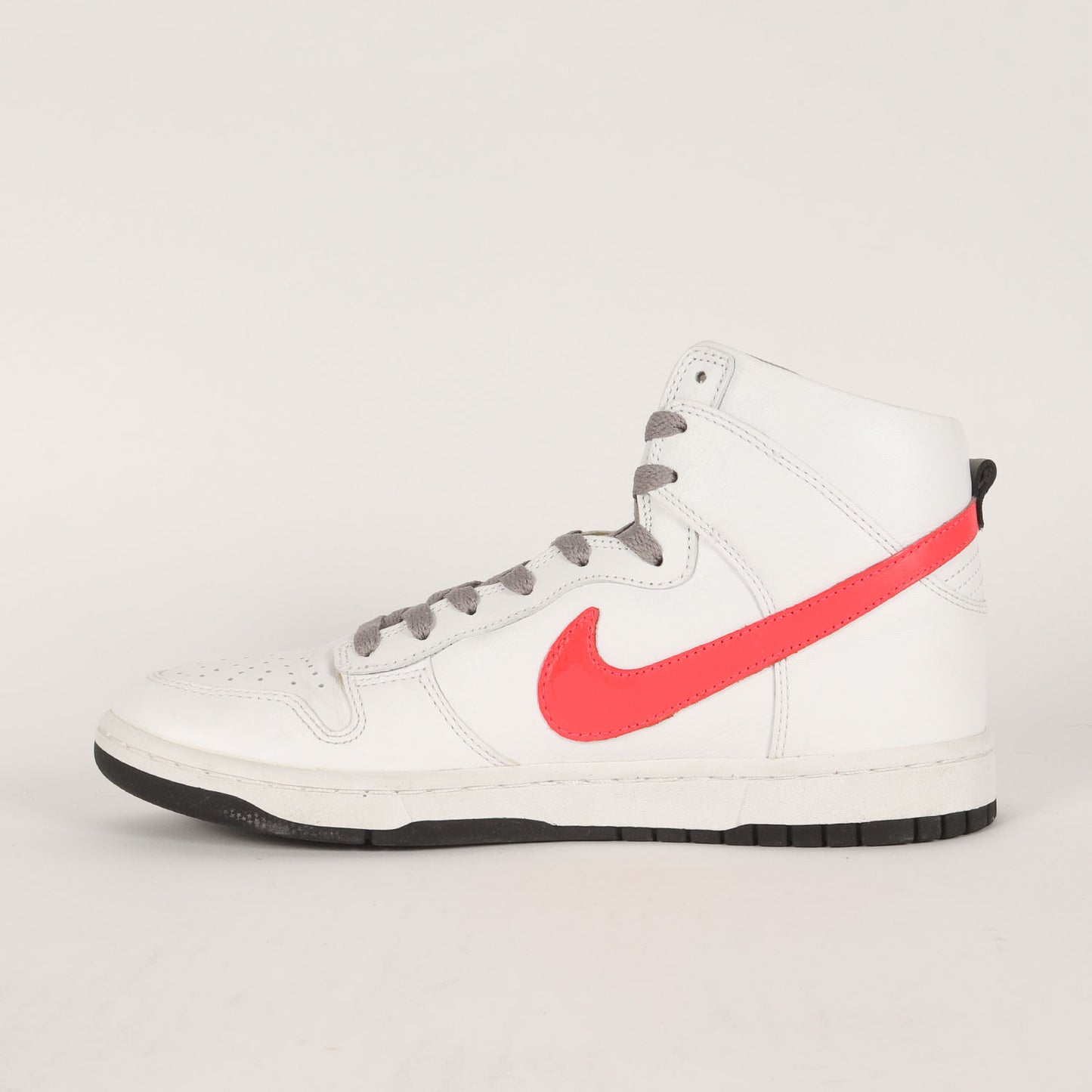 ×UNDEFEATED DUNK LUX / UNDFTD (826668-160)