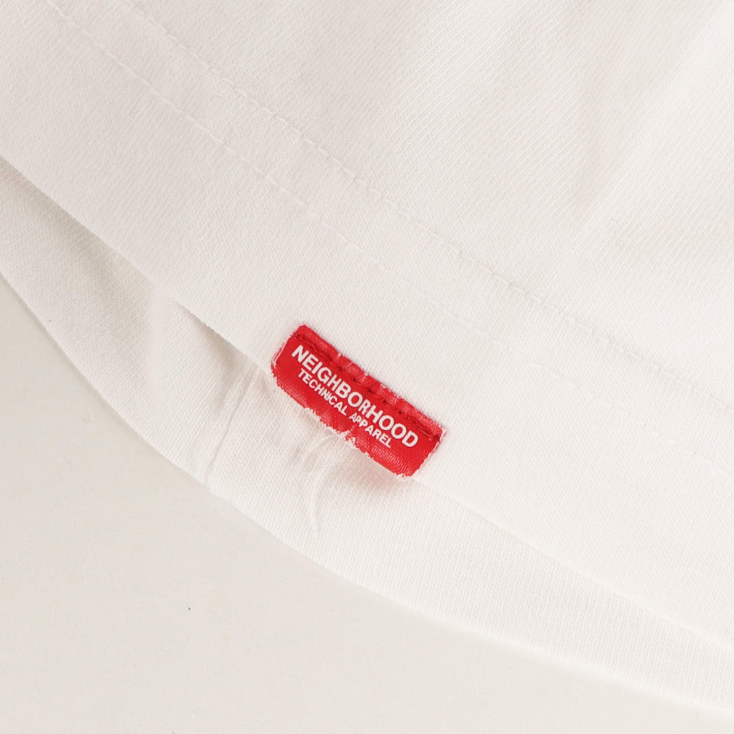 ×STUSSY Boneyards クロスソード Tシャツ