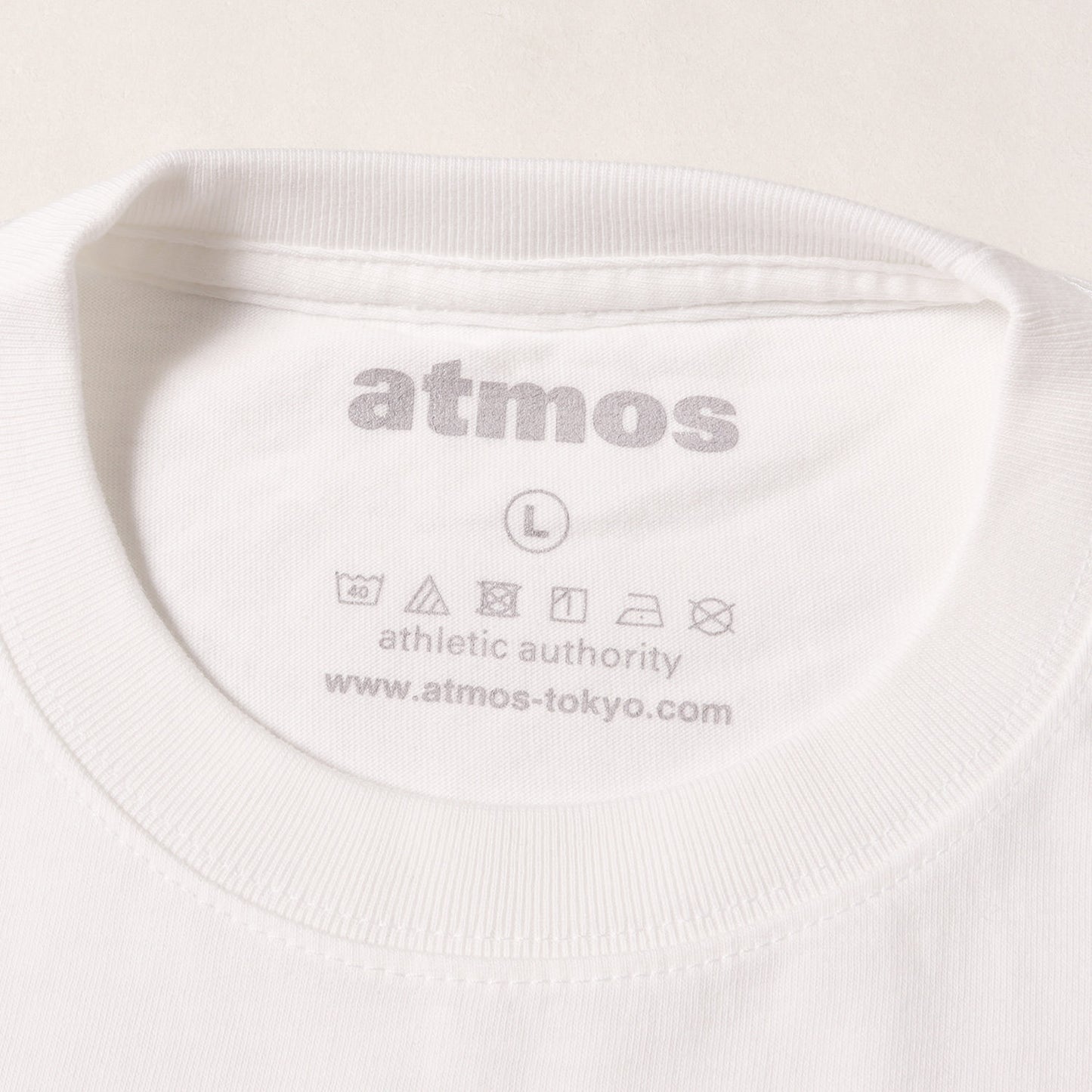 ×デラべっぴん 板垣あずさ Tシャツ
