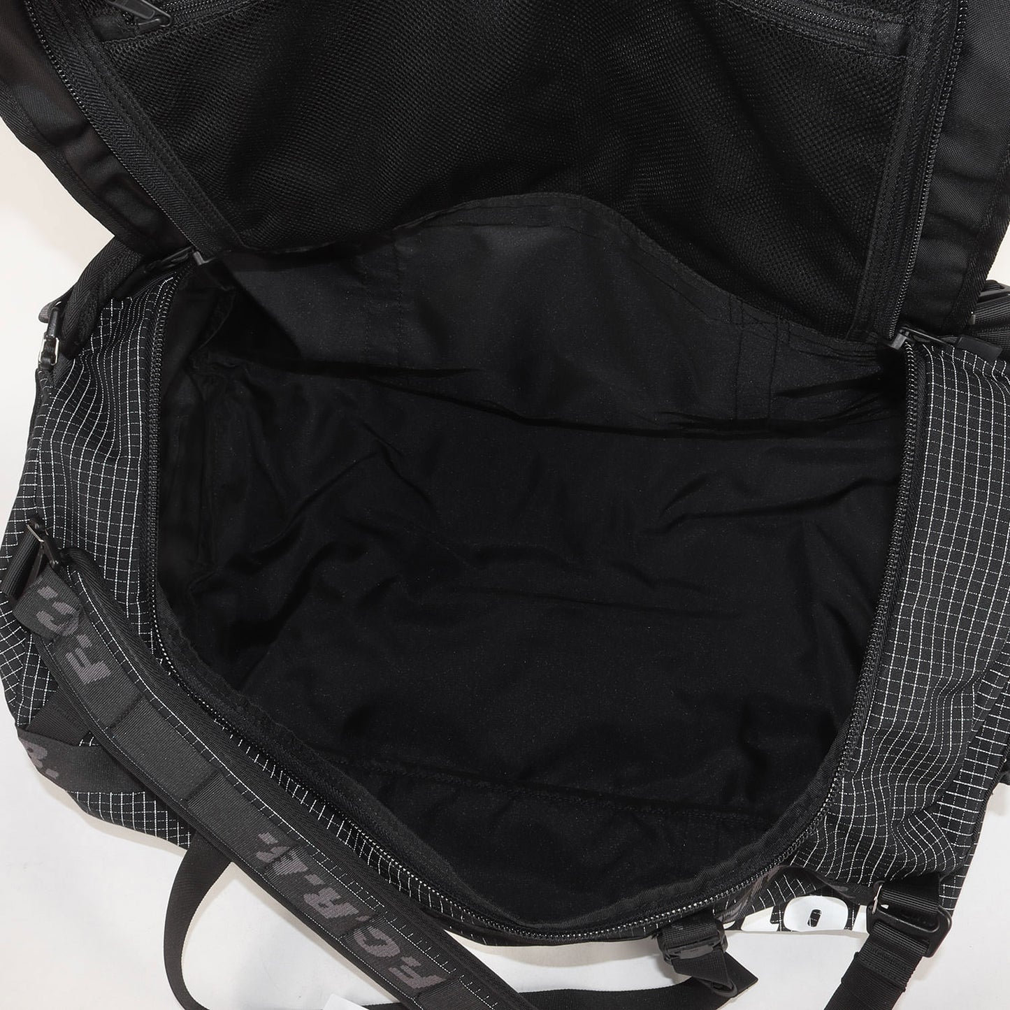 25SS リフレクティブ リップストップ ツアー ダッフルバッグ(TOUR DUFFLE BAG)