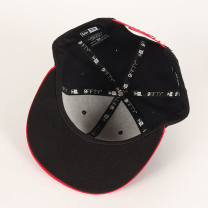 ×NEW ERA ブランドロゴ スナップバック ベースボールキャップ