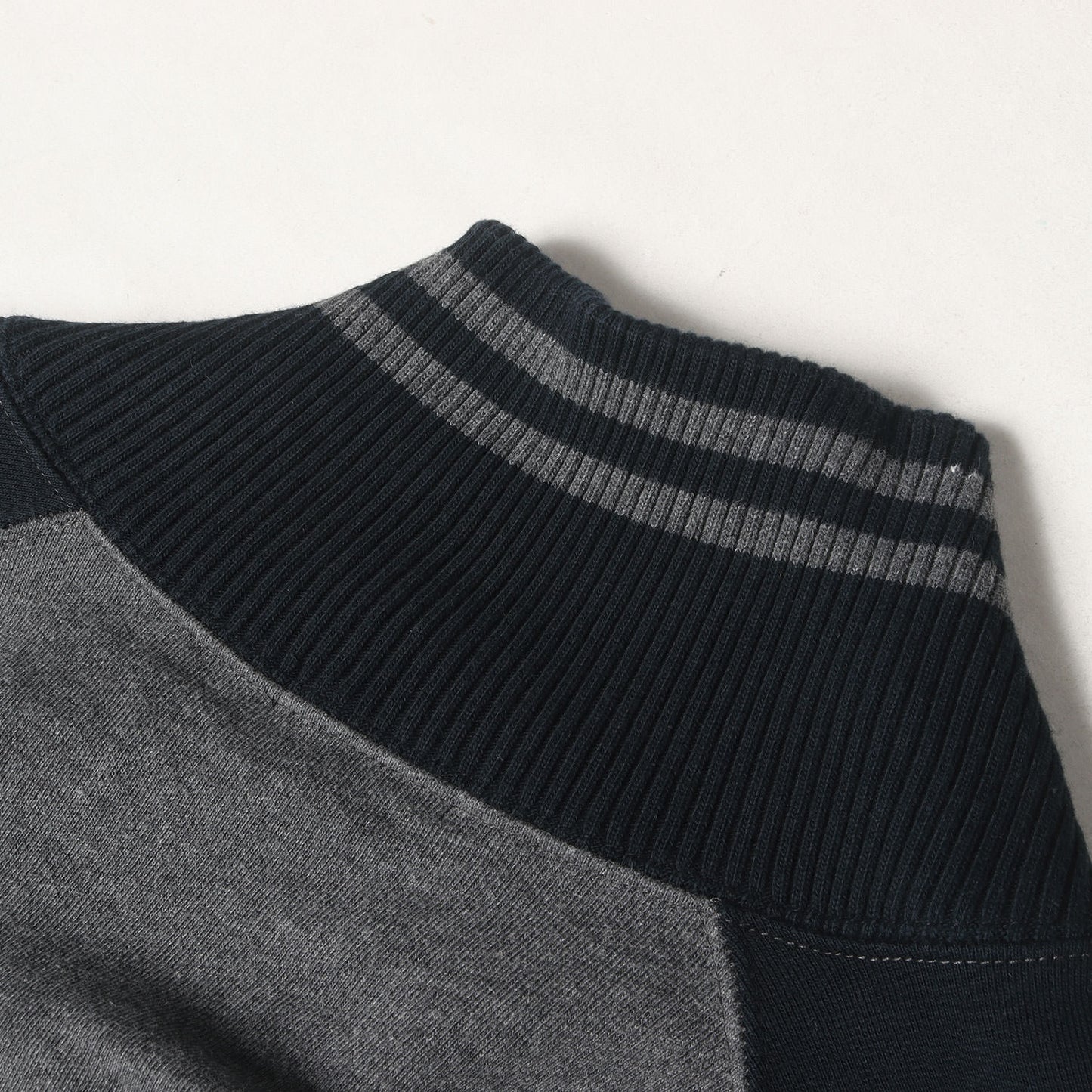 クラシックロゴ スウェット スタジャン