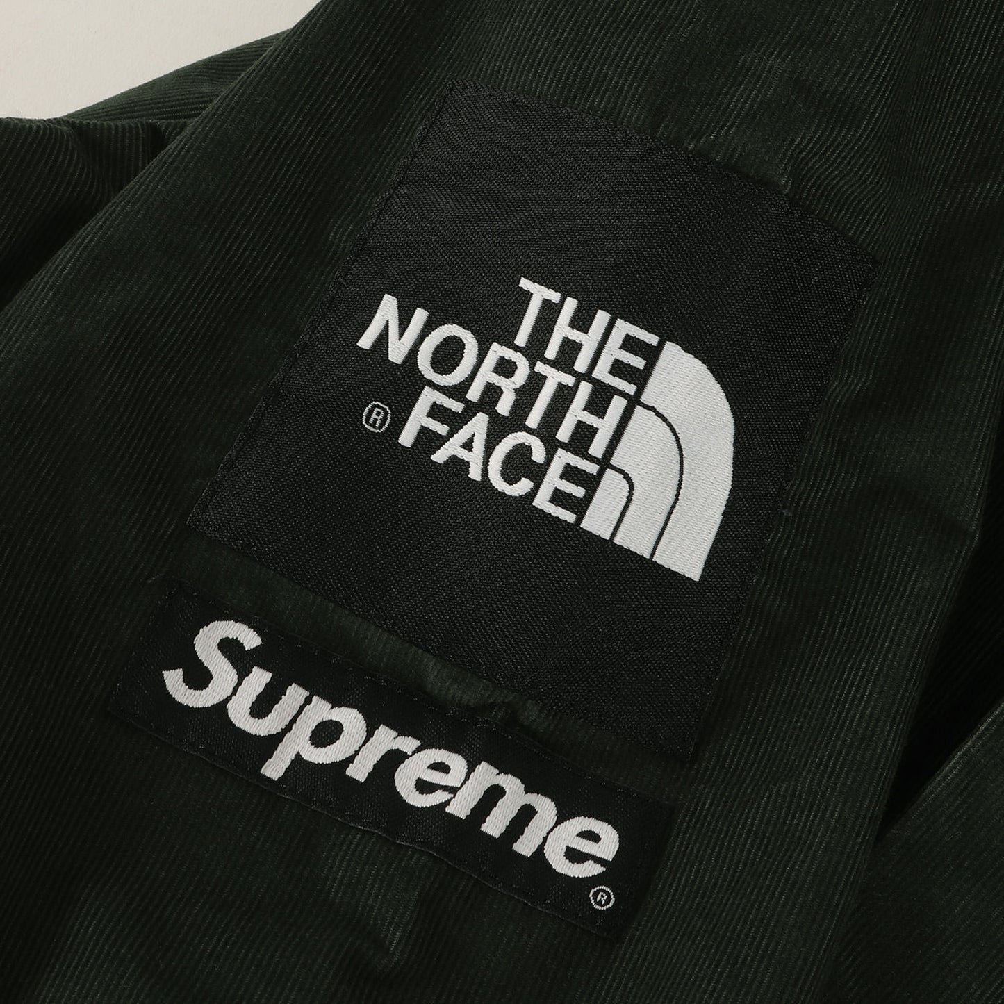 ×THE NORTH FACE コーデュロイ マウンテンジャケット(Mountainshell Jacket)
