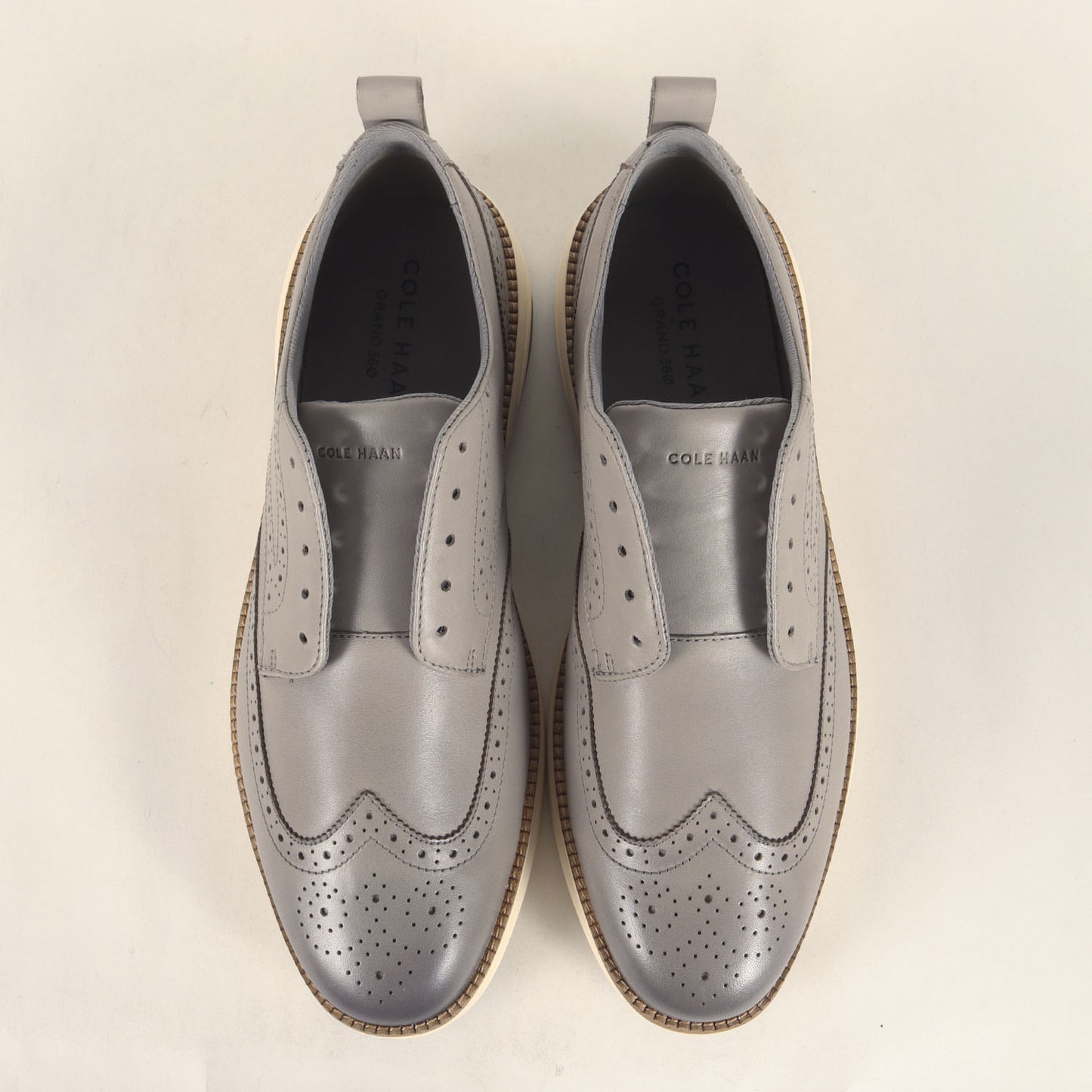 グランド ハリオン ウィングチップ オックスフォード レザーシューズ(Grand Hurrion Wing Oxford)