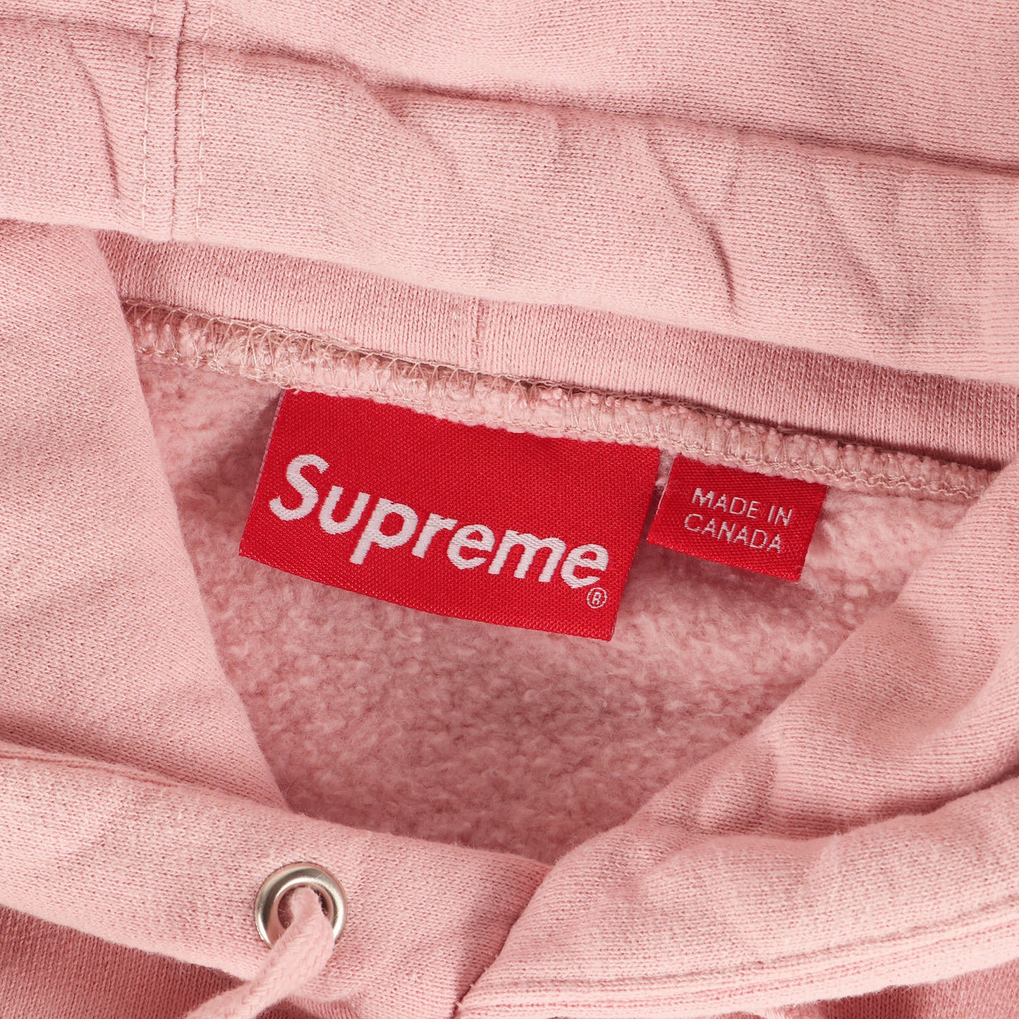 ロゴテープ付き スウェットパーカー(Chest Twill Tape Hooded Sweatshirt)