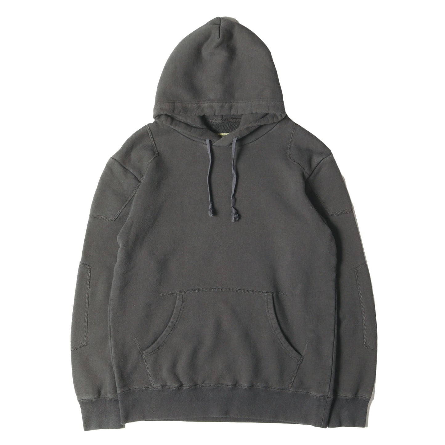 パッド付き スウェットパーカー(PADDED HOODIE)