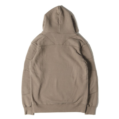 パッド付き スウェットパーカー(PADDED HOODIE)