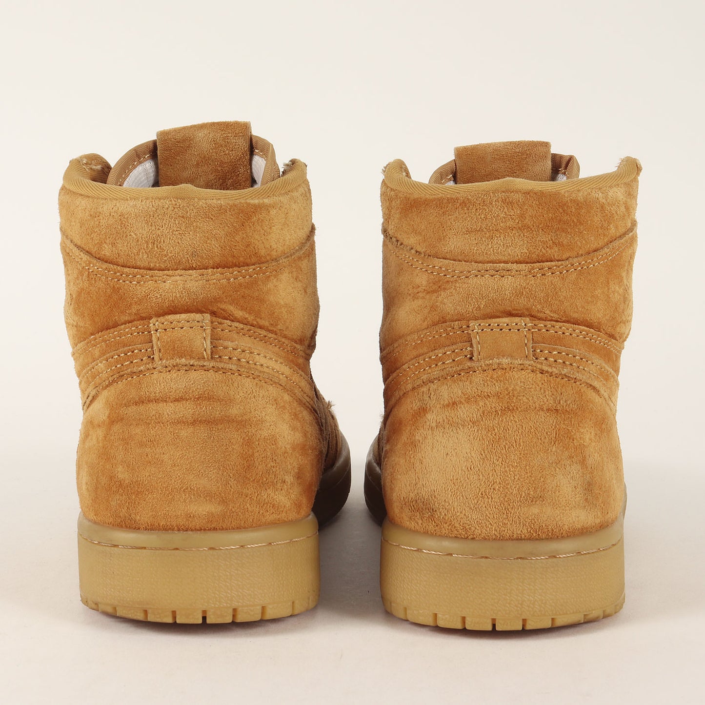 AIR JORDAN 1 RETRO HIGH OG WHEAT (555088-710)