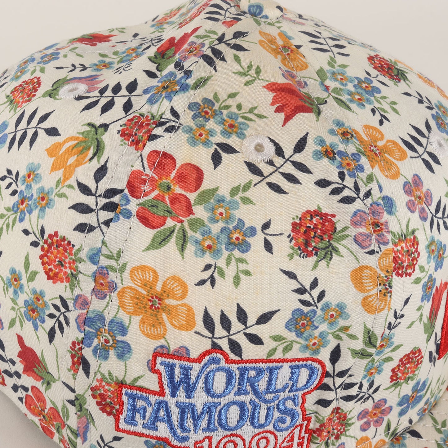 ×NEW ERA ×Liberty フローラル柄 BOXロゴ ベースボールキャップ(Liberty Floral Box Logo New Era)