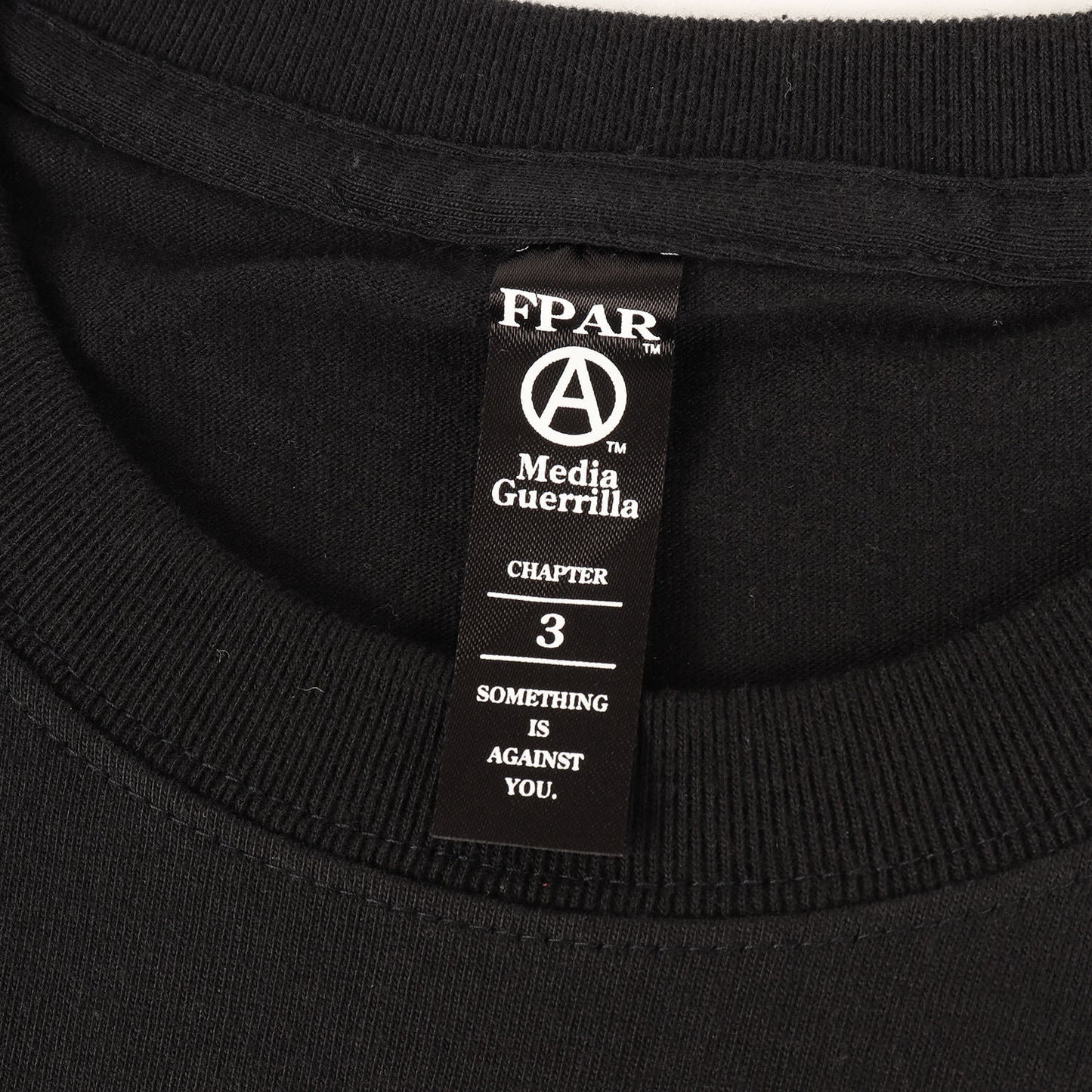 メッセージロゴ クルーネック Tシャツ