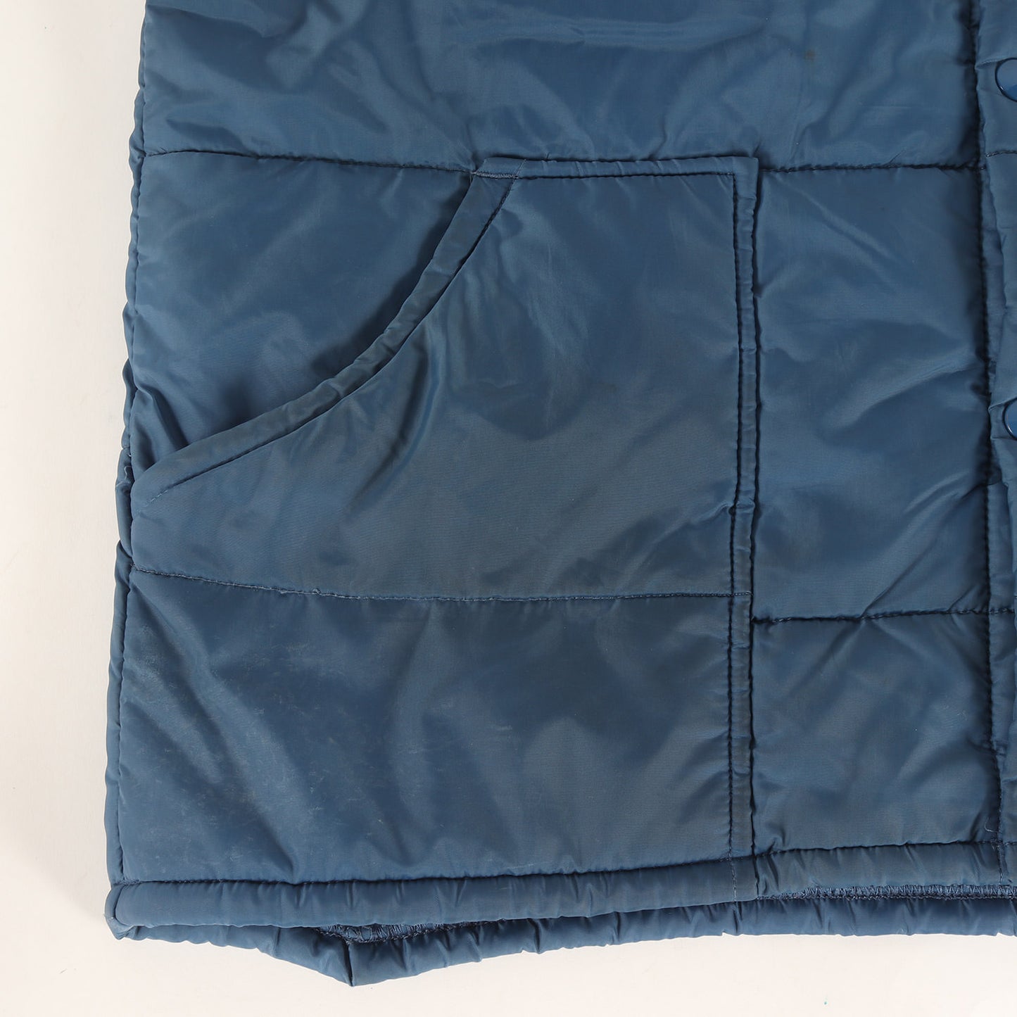東京インディアンズ ブランドロゴ刺繍 レーシング 中綿ベスト(R-Puffy Vest)
