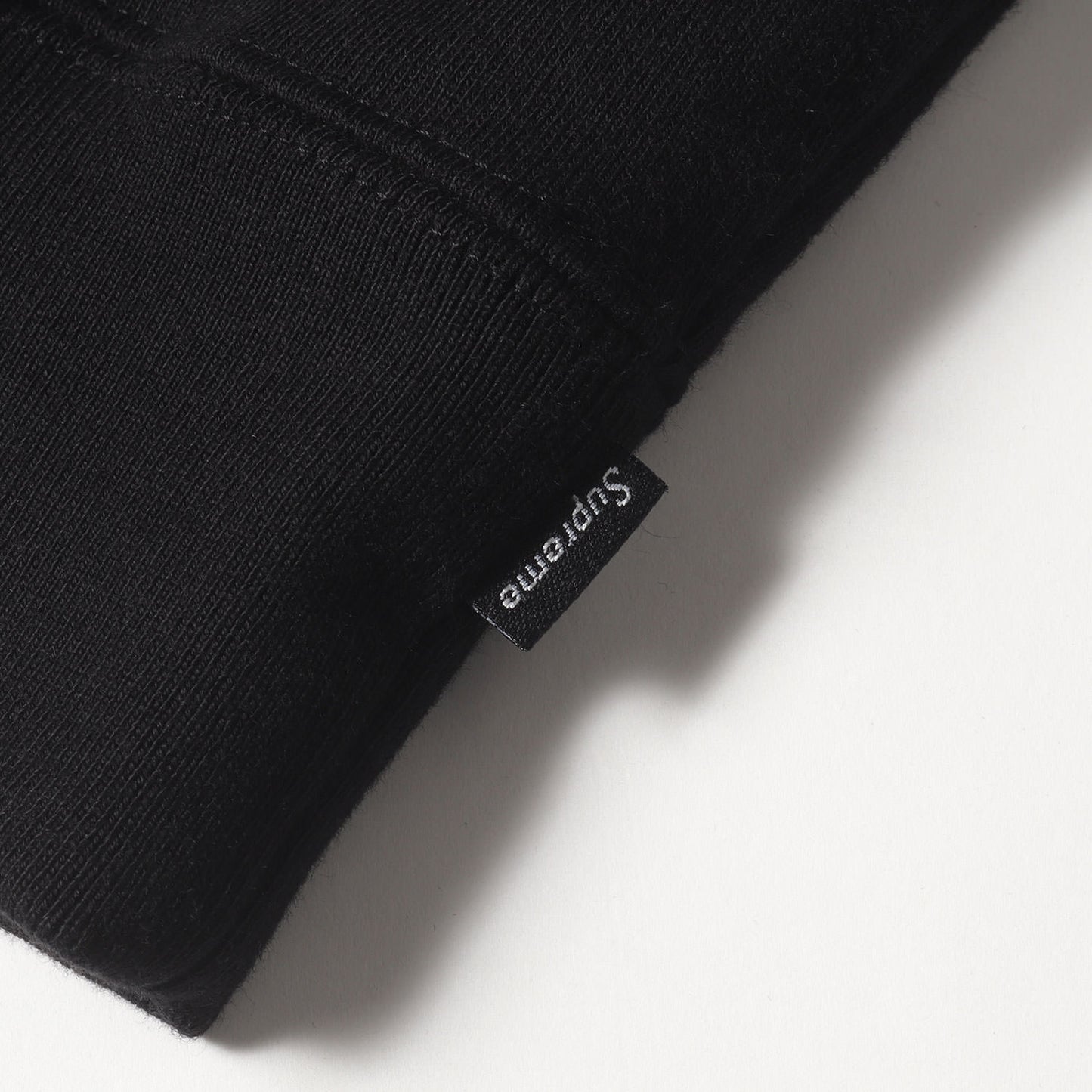 スタッズ付き ブランドロゴ スウェットパーカー(Studded Hooded Sweatshirt)