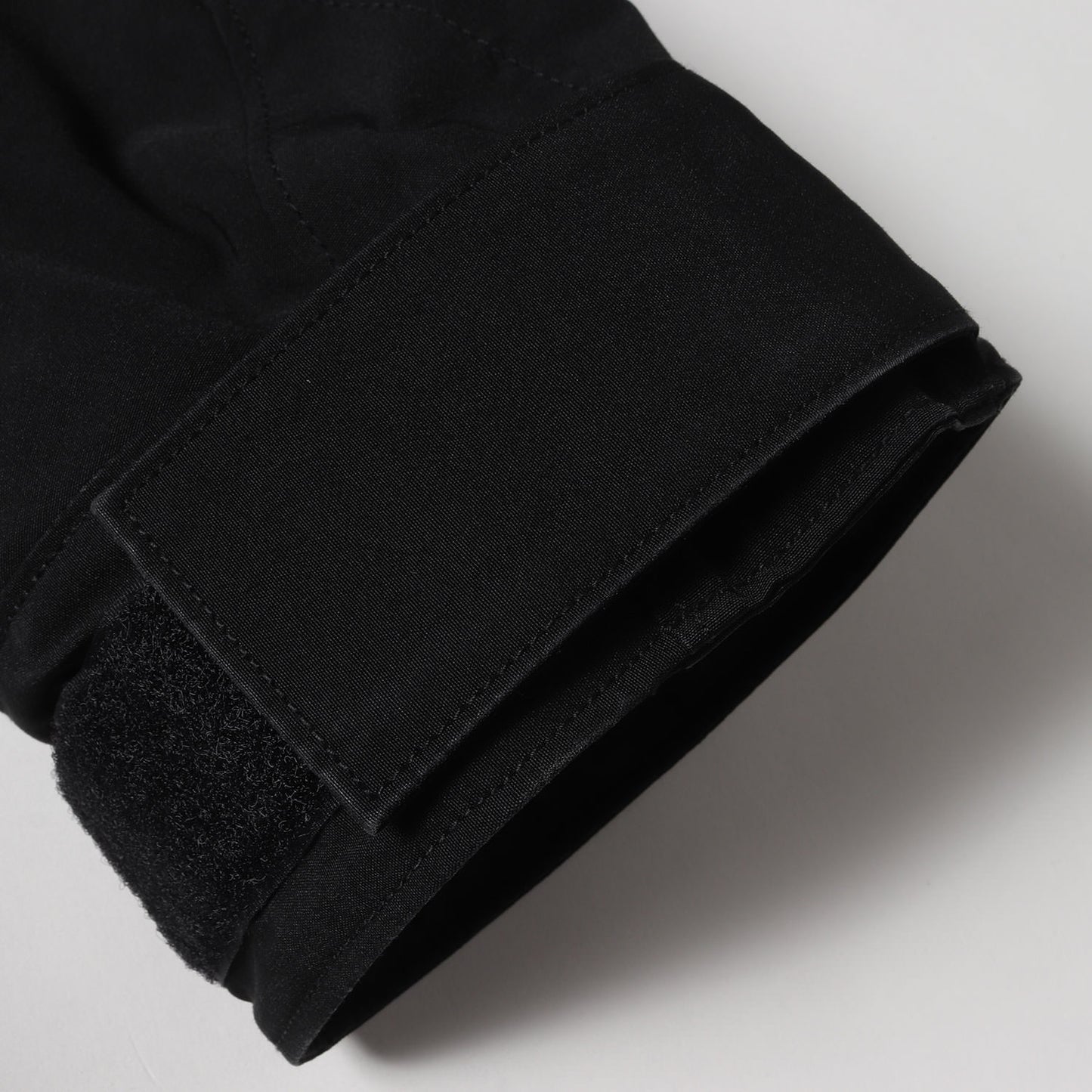 ゴアテックス 裏地キルティング マウンテンジャケット(ALPINIST PUFF COAT N/P TAFFETA WITH GORE-TEX 3L)