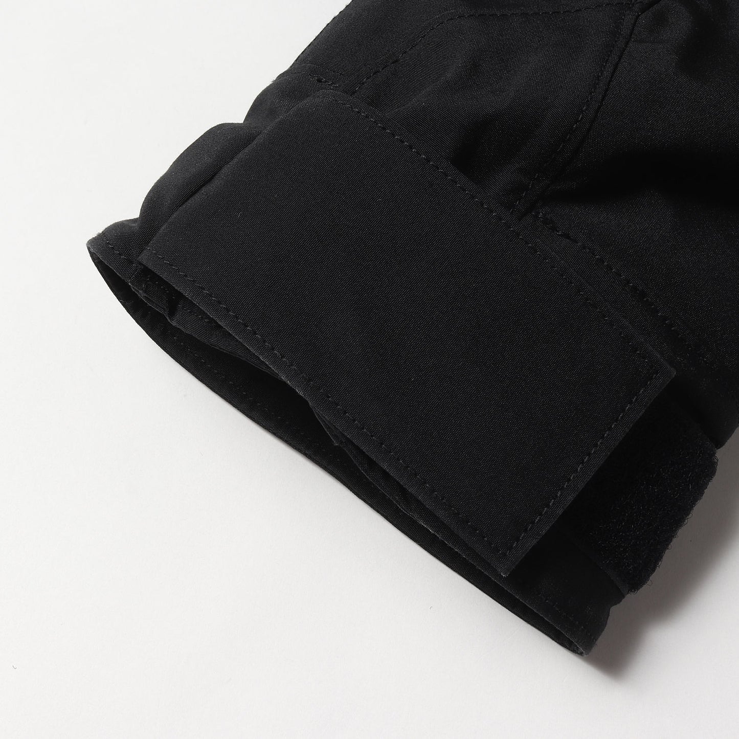 ゴアテックス 裏地キルティング マウンテンジャケット(ALPINIST PUFF COAT N/P TAFFETA WITH GORE-TEX 3L)