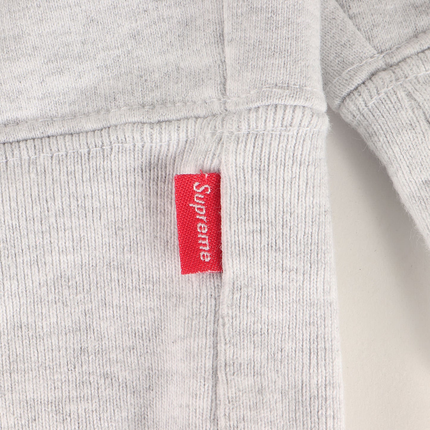 スモールBOXロゴ スウェットパーカー(Small Box Hooded Sweatshirt)