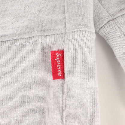 スモールBOXロゴ スウェットパーカー(Small Box Hooded Sweatshirt)