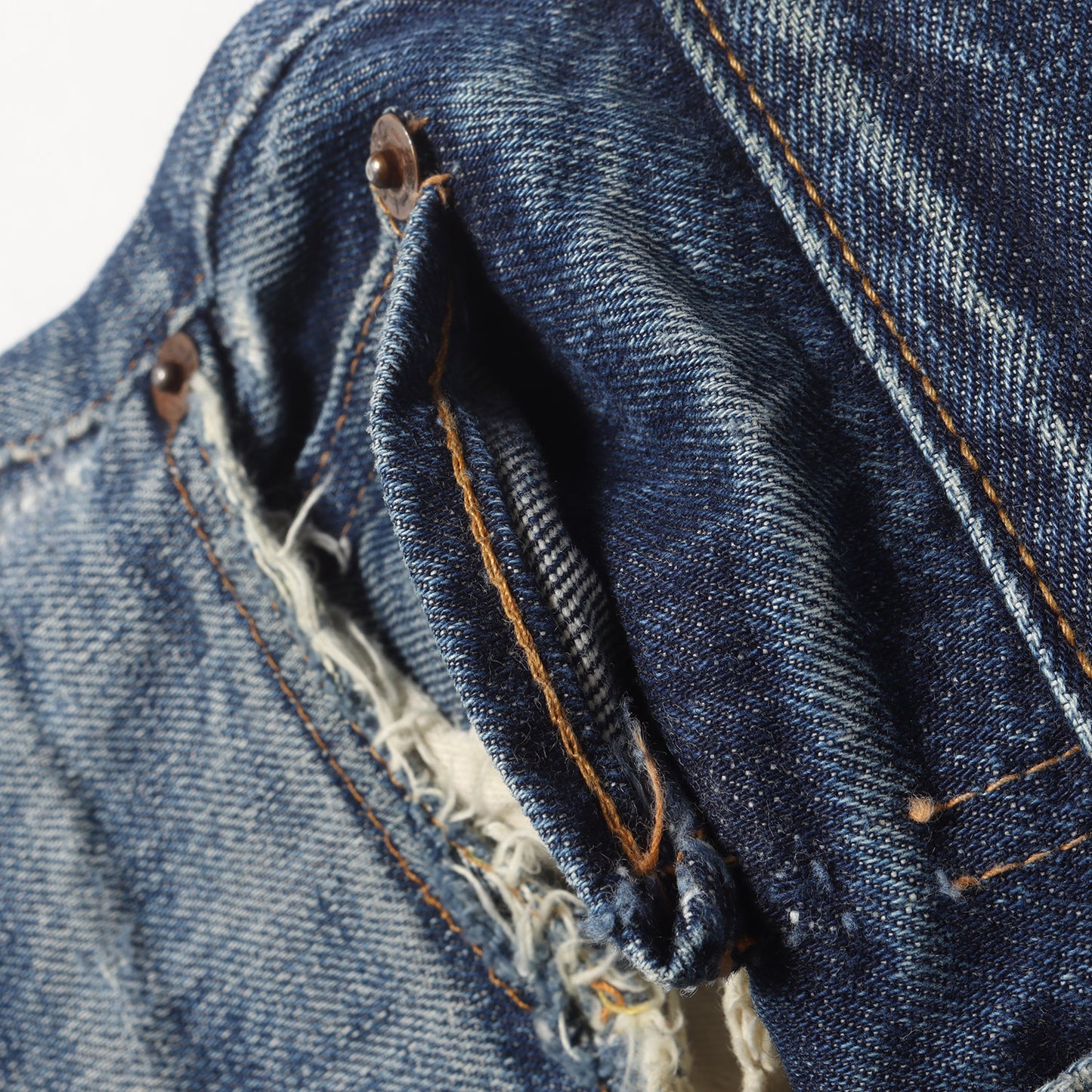 [雰囲気抜群 ヒゲあり] 60s 501 Big E デニムパンツ / USA製 ボタン裏刻印2