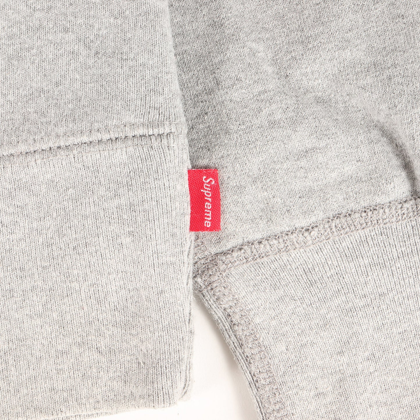 アーチロゴ クルーネック スウェットシャツ(Arc Logo Crewneck)