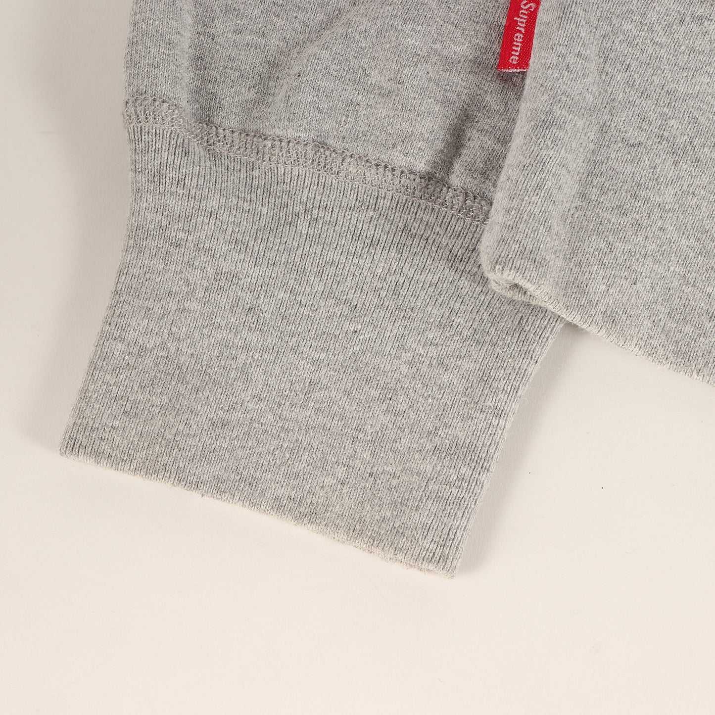 アーチロゴ クルーネック スウェットシャツ(Arc Logo Crewneck)