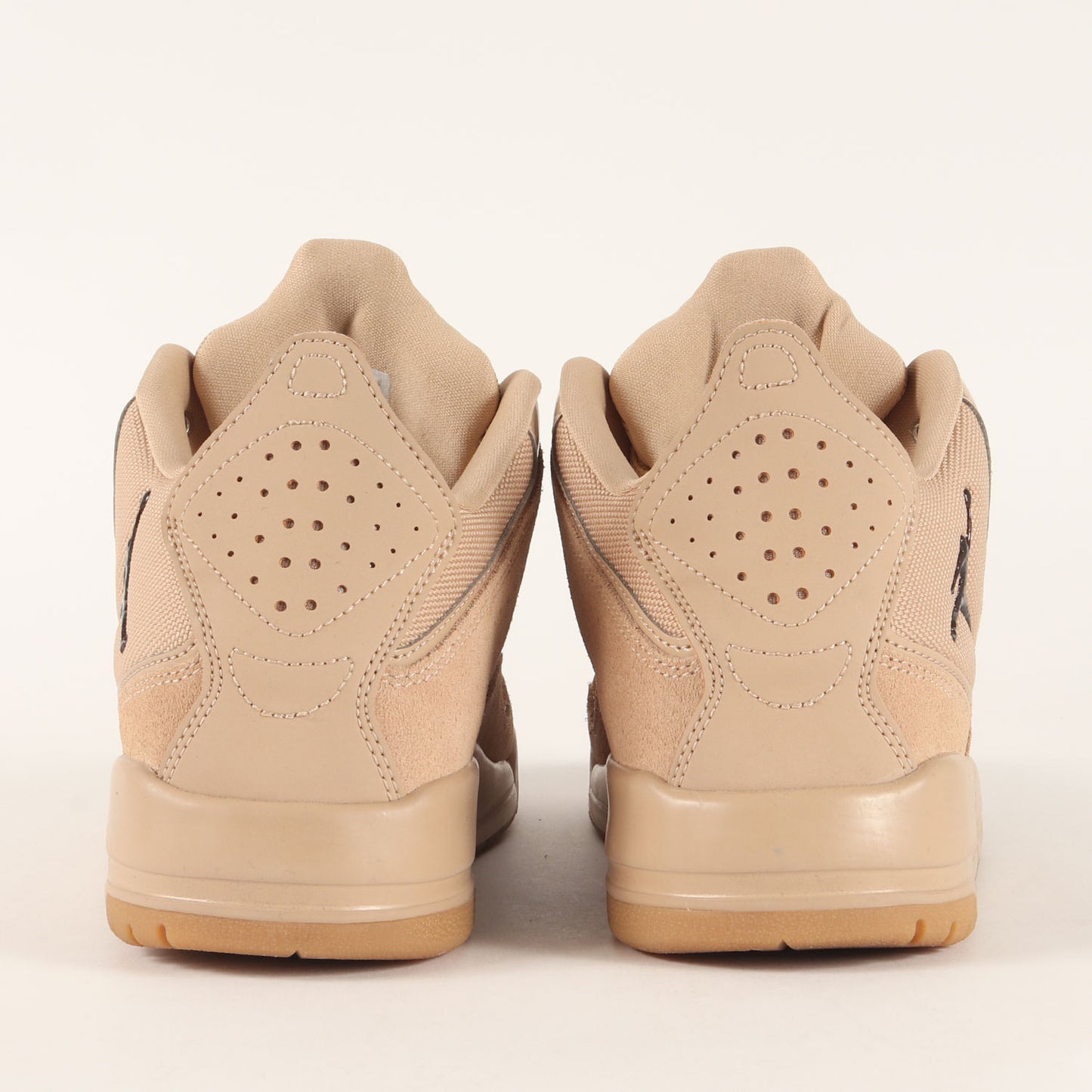 JORDAN COURTSIDE 23(AT0057-200)