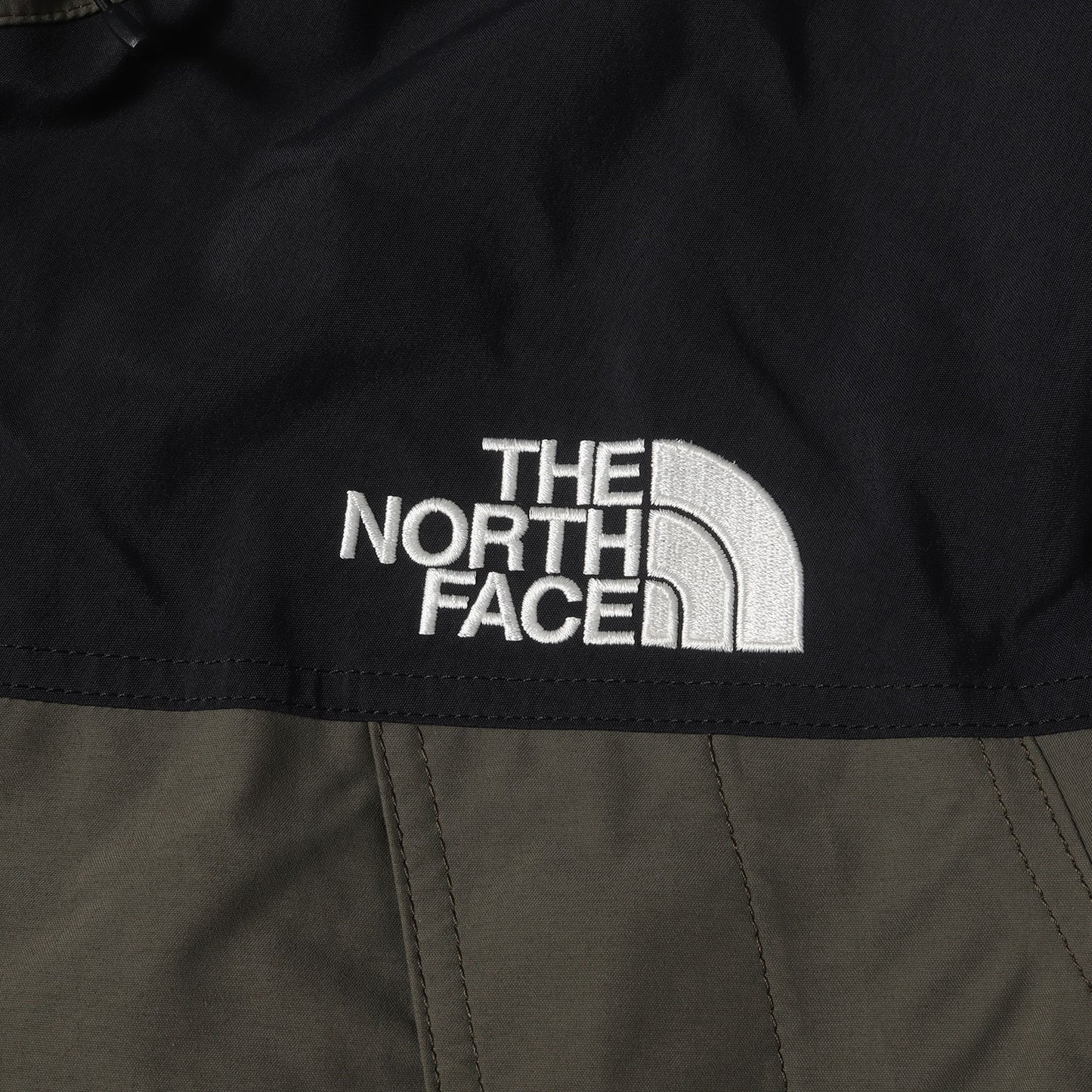 GORE-TEX マウンテンライト ジャケット (Mountain Light Jacket)