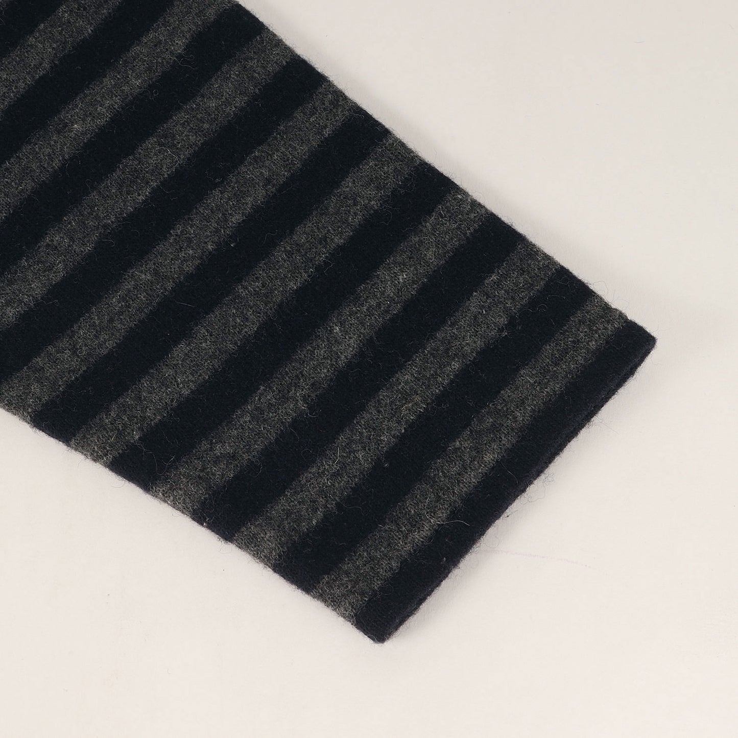 バスクシャツタイプ ボーダー ウールニット