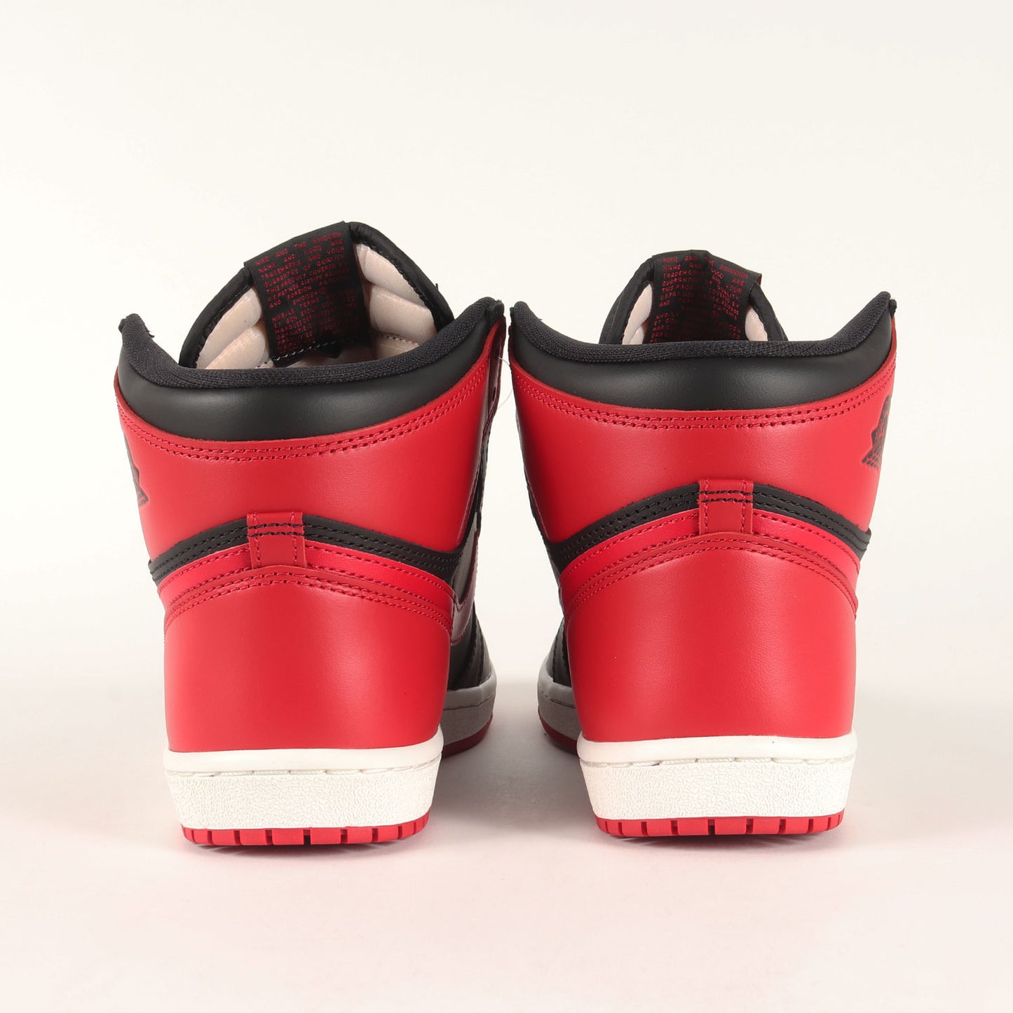 AIR JORDAN 1 HIGH 85 BRED (HV6674-067)