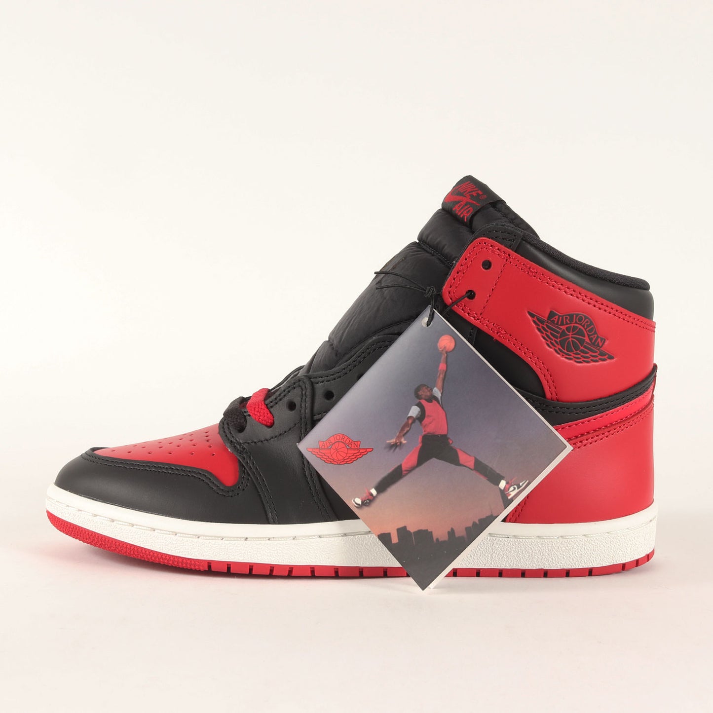 AIR JORDAN 1 HIGH 85 BRED (HV6674-067)