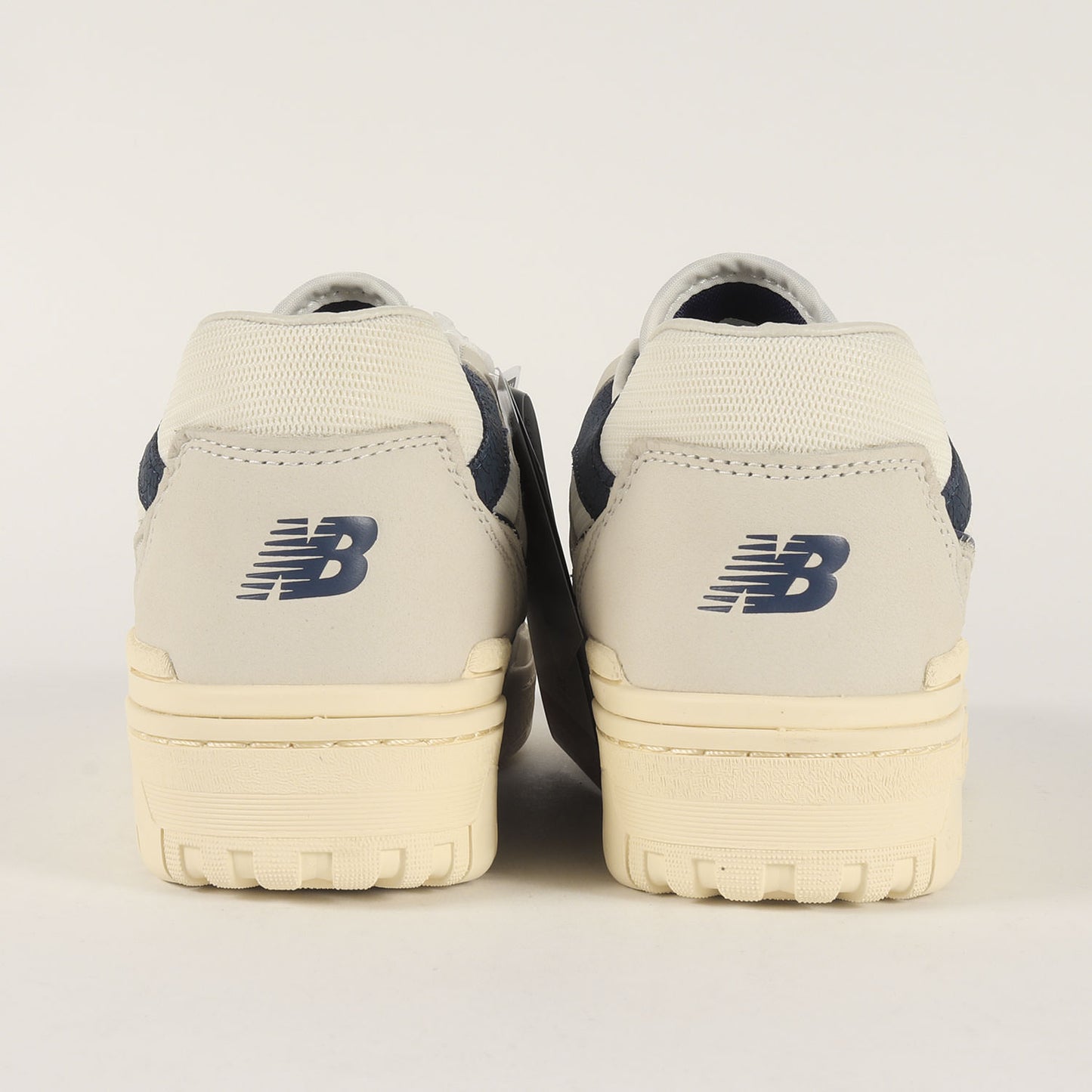 25AW BB550 LRB