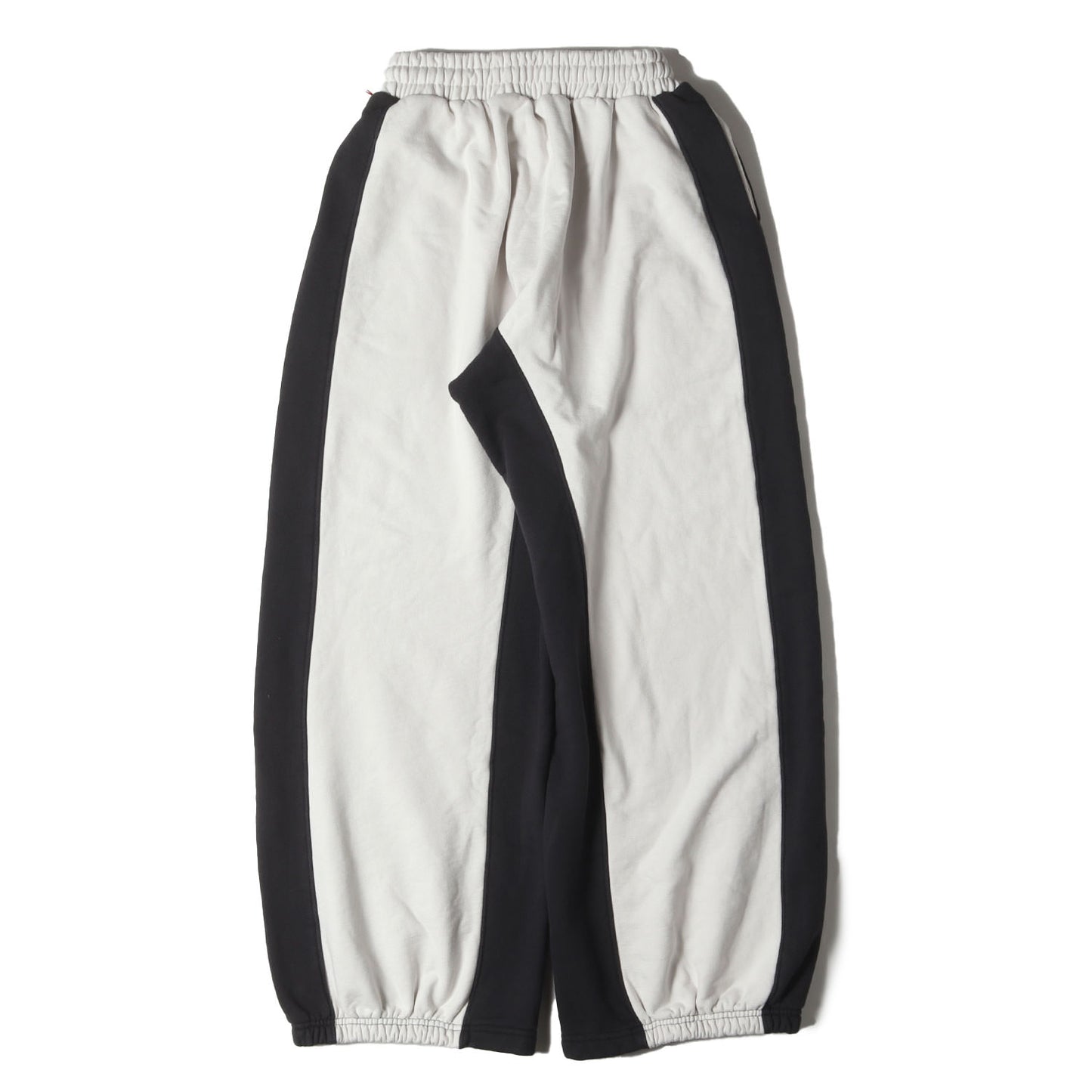 25AW スプレーロゴ オーバーサイズ スウェットパンツ(Rivington Fade Penta Sweat)