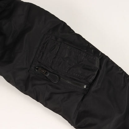 [定番人気モデル] バックロゴパッチ MA-1 ナイロン フライトジャケット (MA-1 COMMERCIAL LOGO)