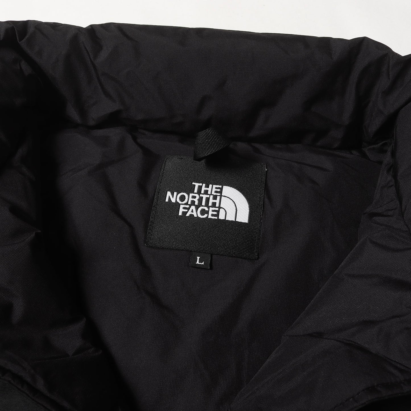 [現行モデル] WINDSTOPPER オルタレーション シエラ ダウンジャケット (Alteration Sierra Jacket)