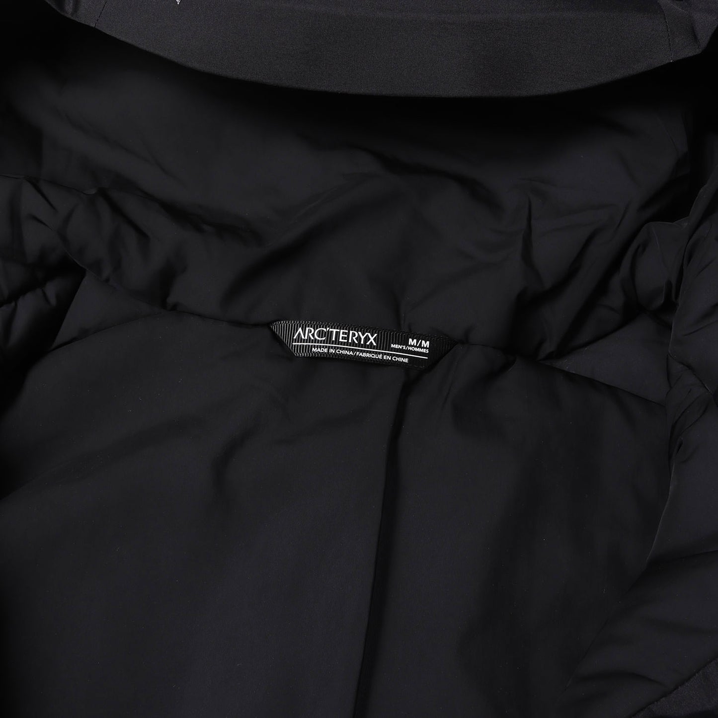 [2025年製 人気モデル] GORE-TEX ベータ インサレーテッド ジャケット (Beta Insulated Jacket)