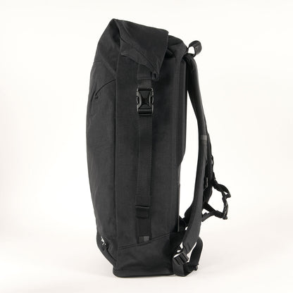 ロールトップ ナイロン バックパック(Backpack)