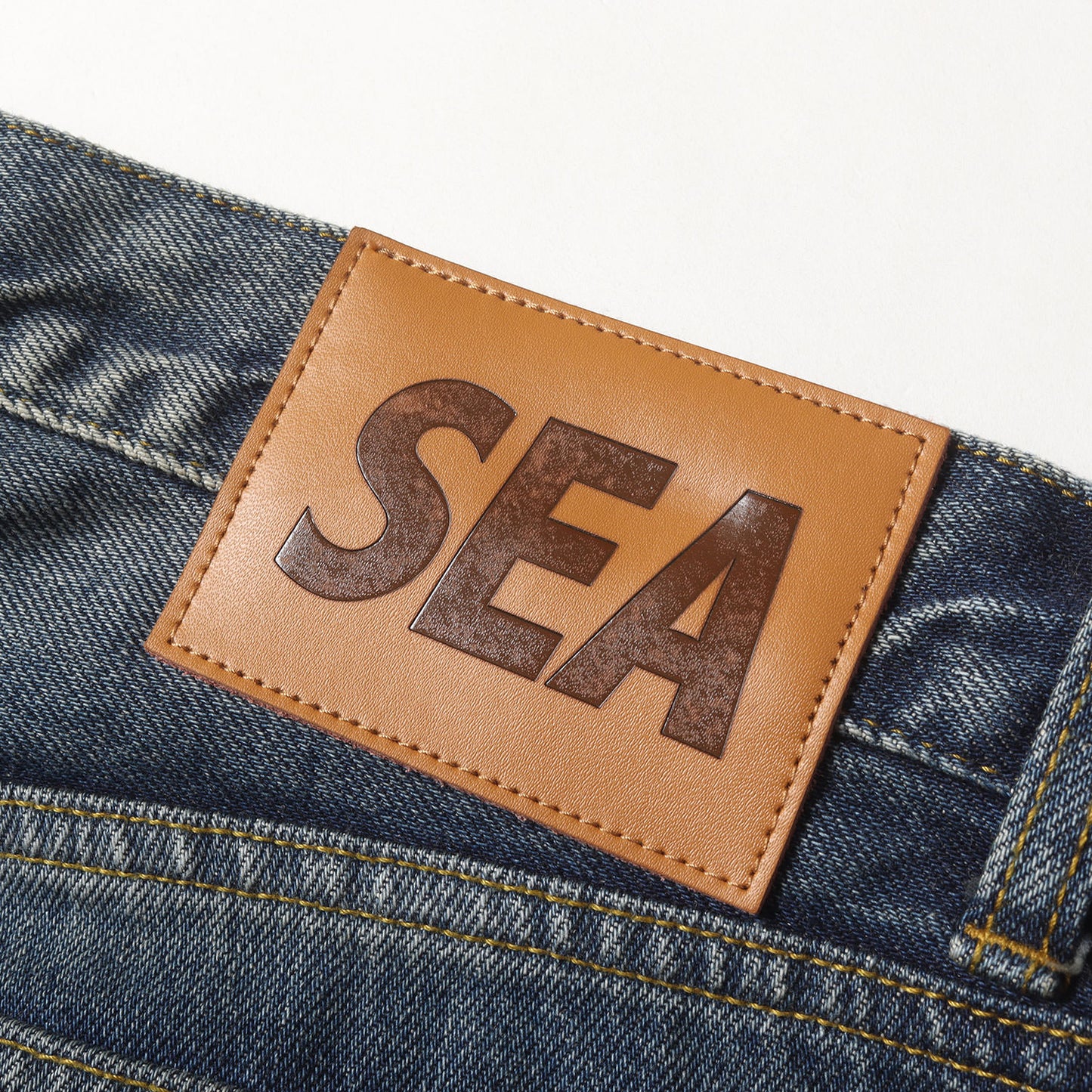 24AW クラッシュ加工 デニムパンツ