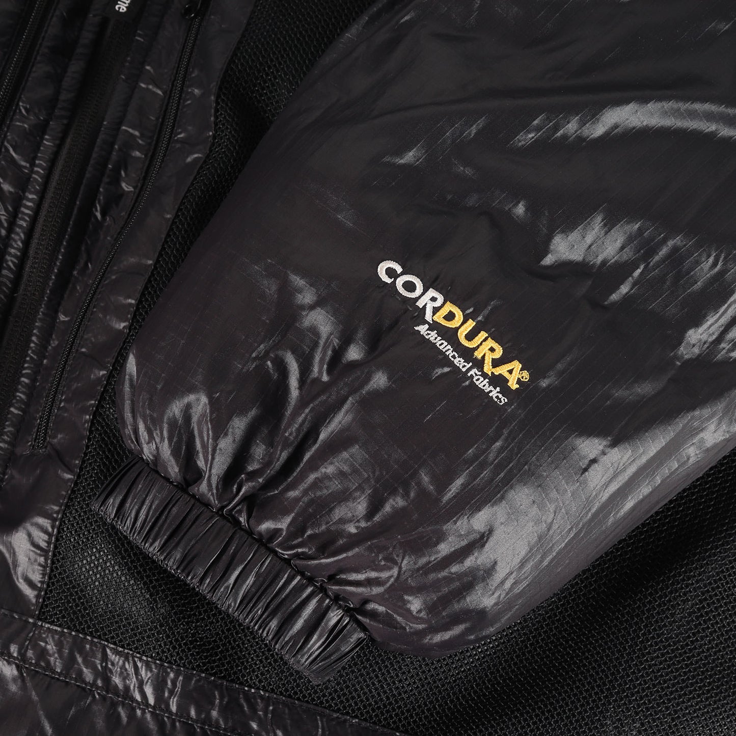 22AW フードロゴ リバーシブル ダウンジャケット(Reversible Featherweight Down Puffer Jacket)